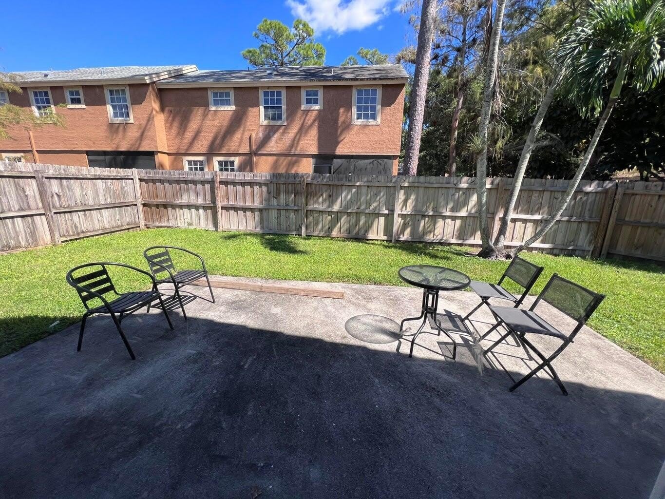 1598 Hawthorne Place – photo 4