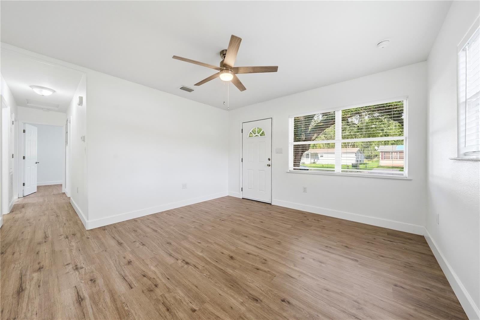 1009 NEBRASKA Street – photo 5