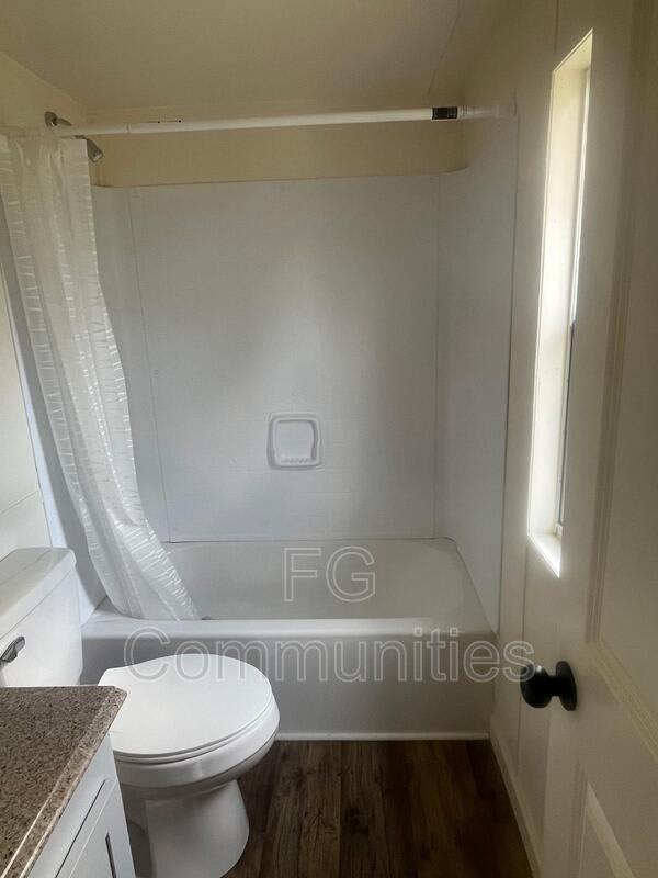 123 Jamie Rd – photo 5