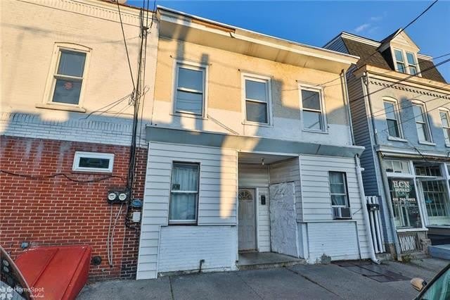 607 Ridge Avenue – photo 1