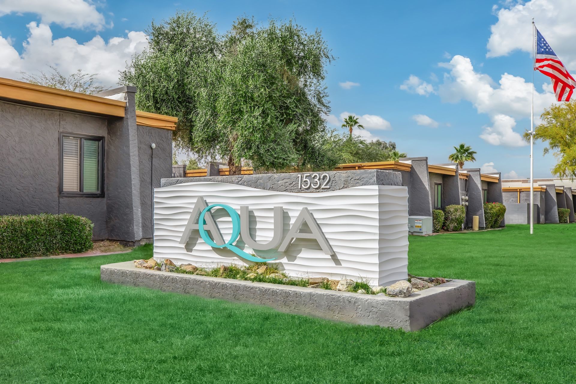 Aqua Apartments – photo 2