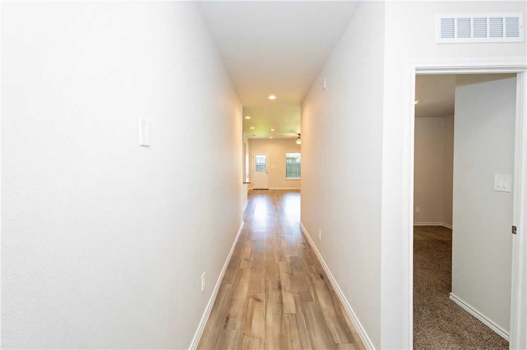 1270 Breebry Drive – photo 4