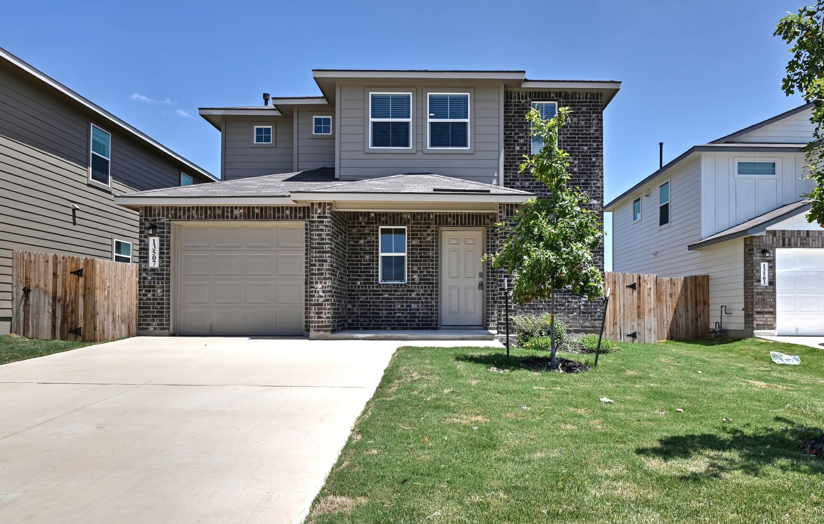 TWO STORY HOME – photo 1