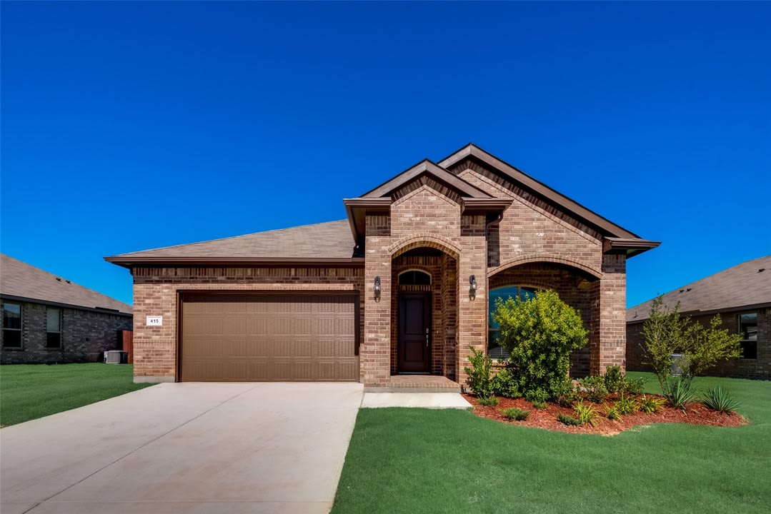 415 Helm Ln – photo 2