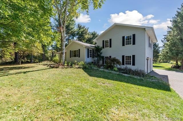2860 E Coon Lake Road – photo 2