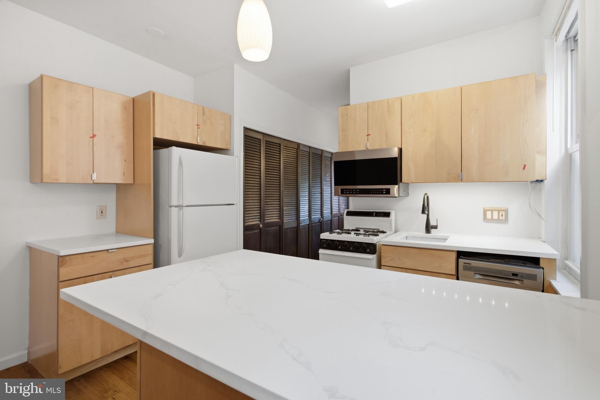 747-00 S 2ND Street – photo 5