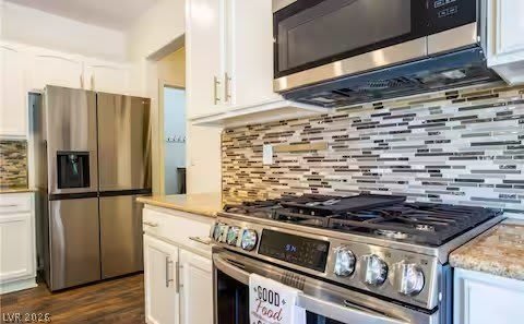 1417 Danielle Rebecca Avenue – photo 3