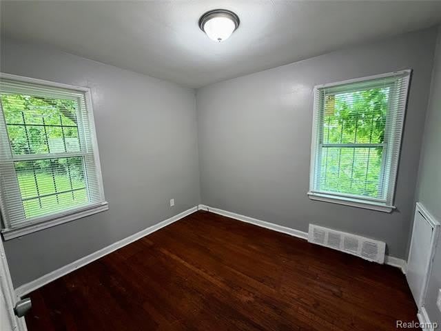 14903 Woodmont Avenue – photo 5