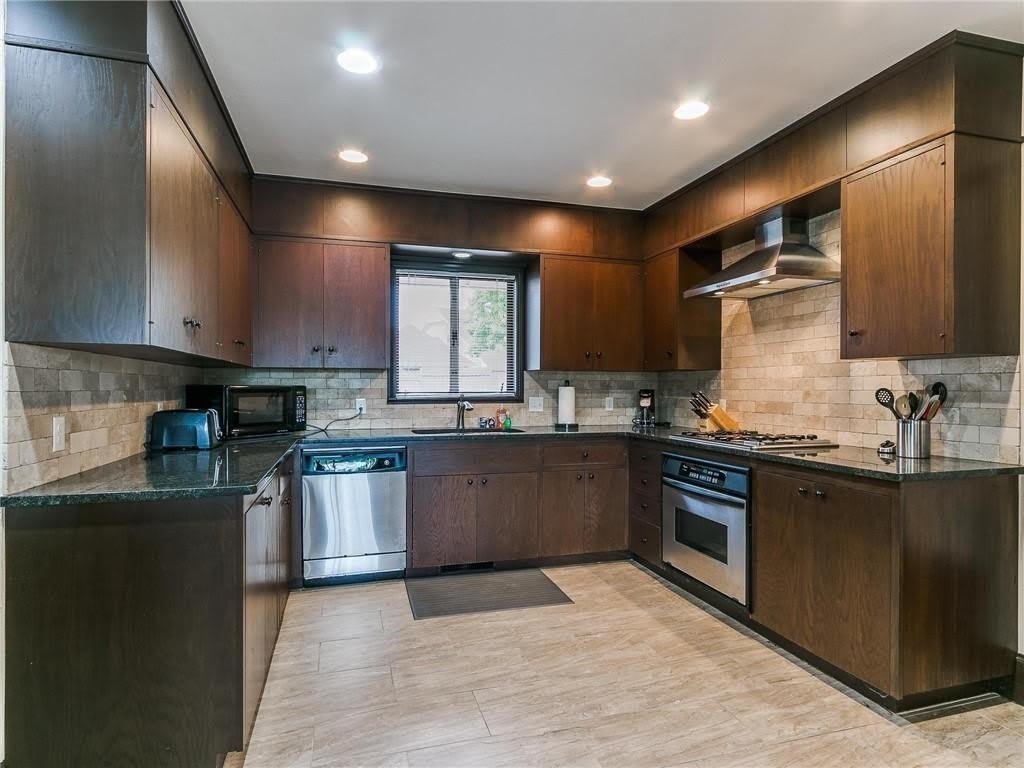 6303 Christon Court – photo 5