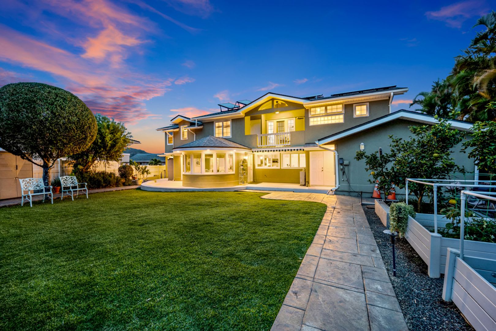 Luxury 4 Bed/4Bath Kailua – photo 2