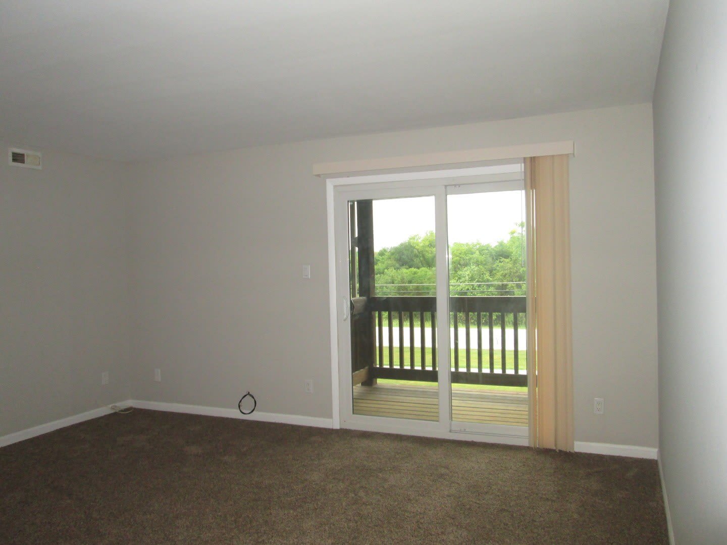 800 Brook Drive – photo 4