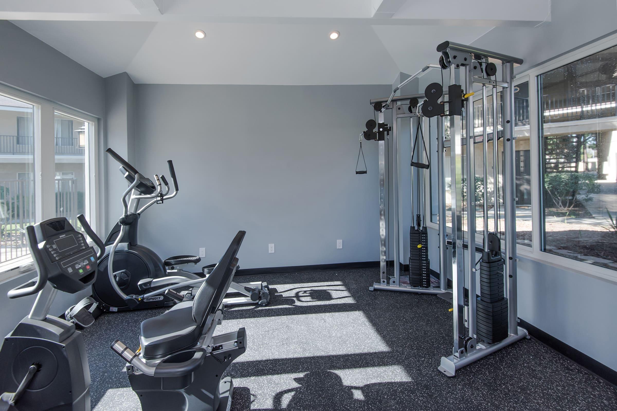 Ventura Beach Luxury Apartments – photo 2