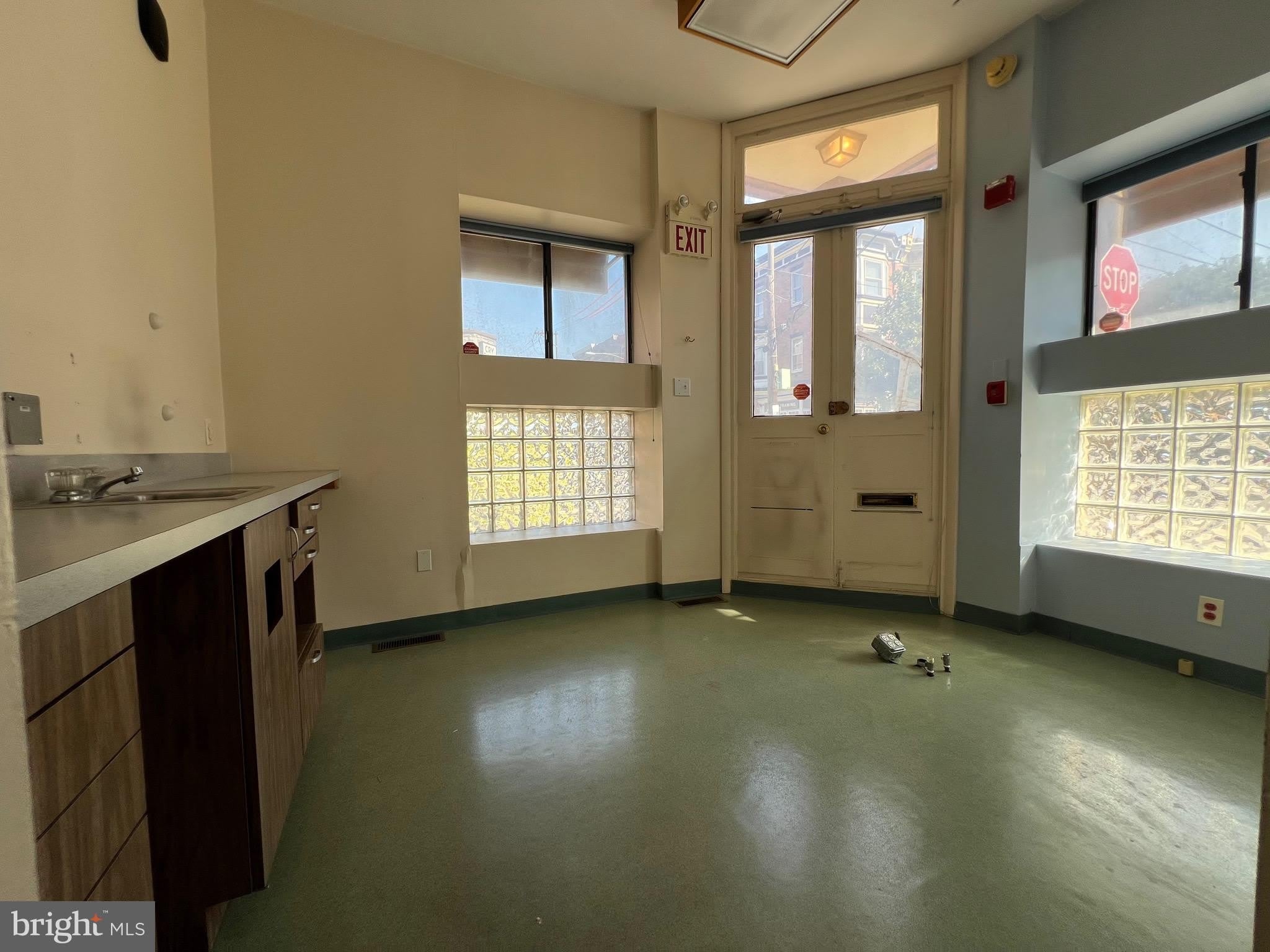 626 S 3Rd Street – photo 2