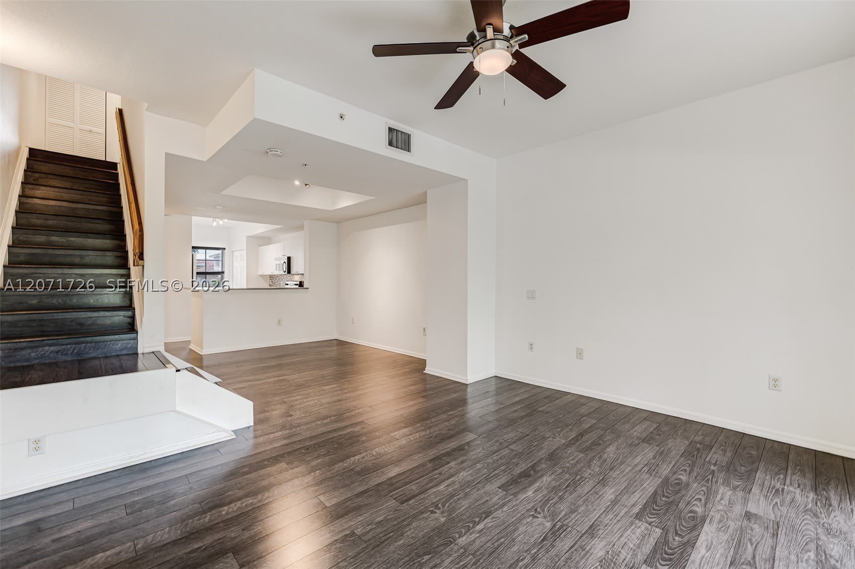 8900 NE 8th AVE – photo 2