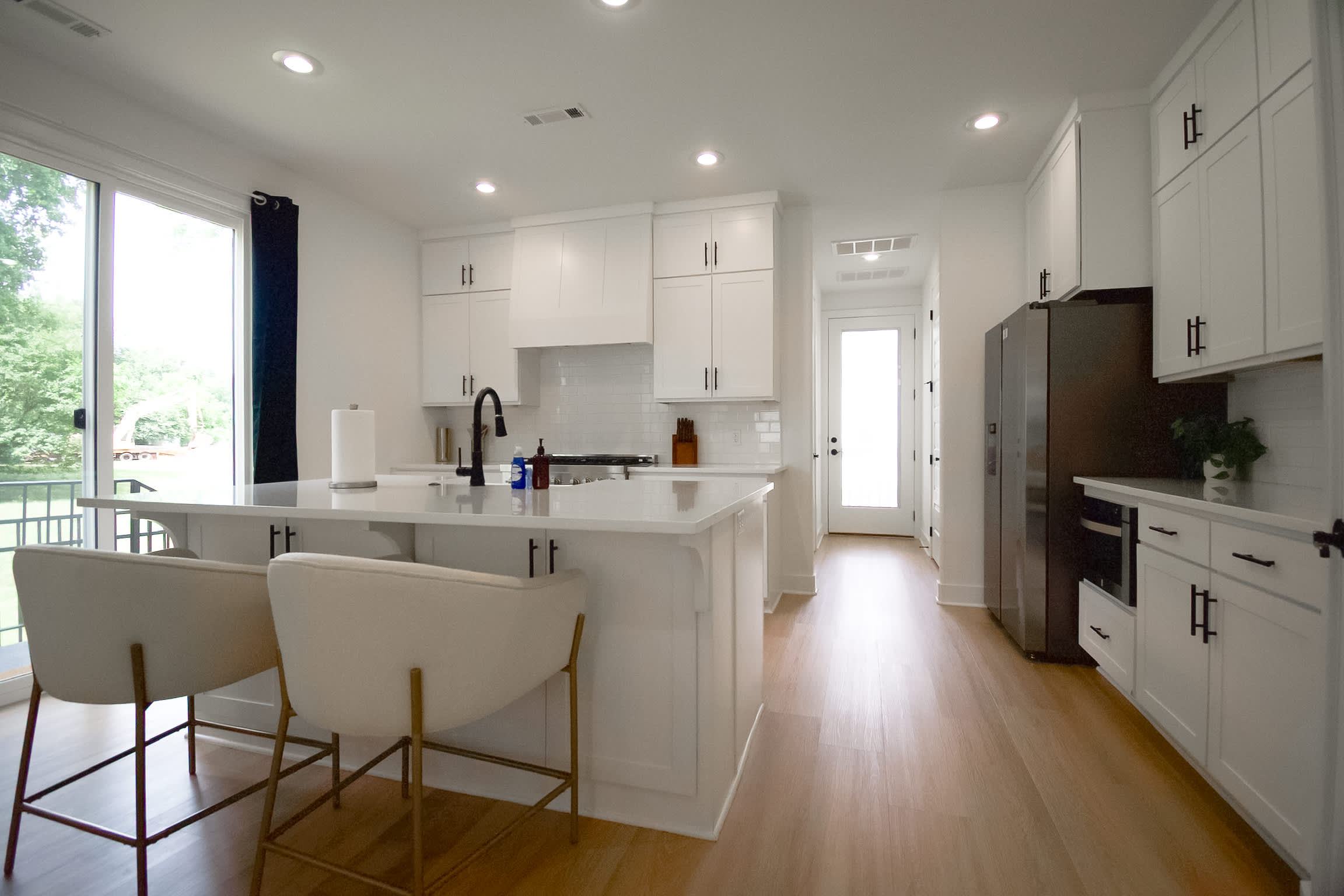 1332 Van Buren Avenue – photo 4
