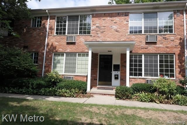 630 Ann Street – photo 3