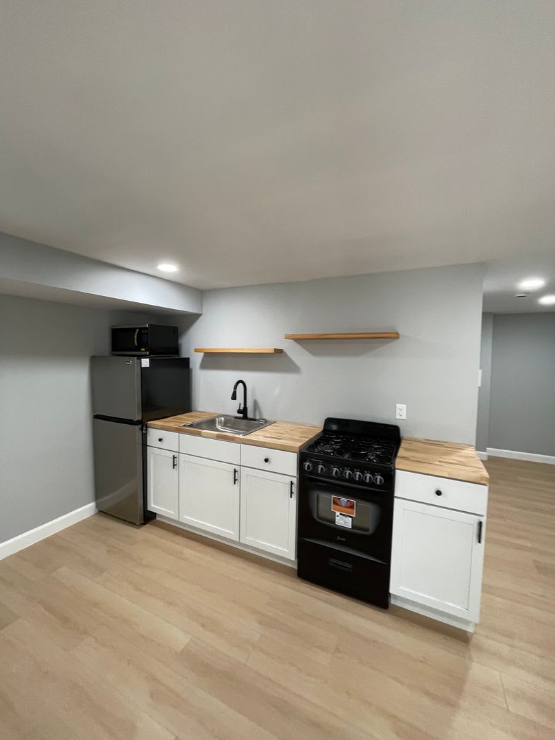 Private Bedroom In Congress Heights – photo 3
