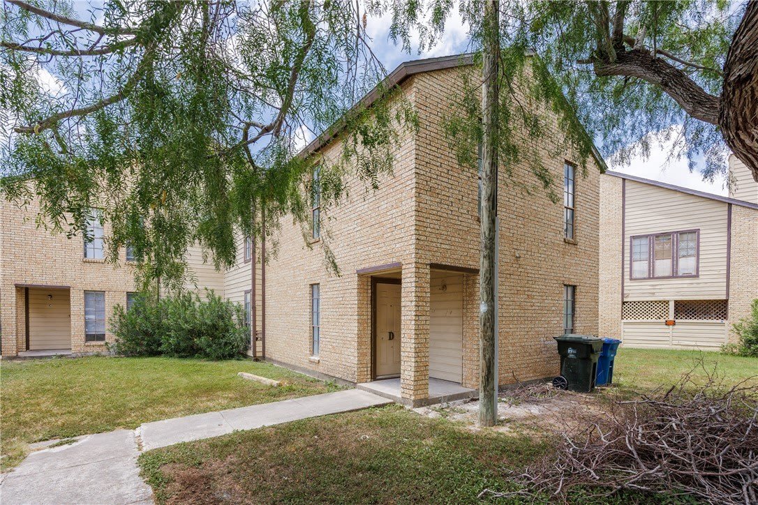 6114 Wilderock Drive – photo 1