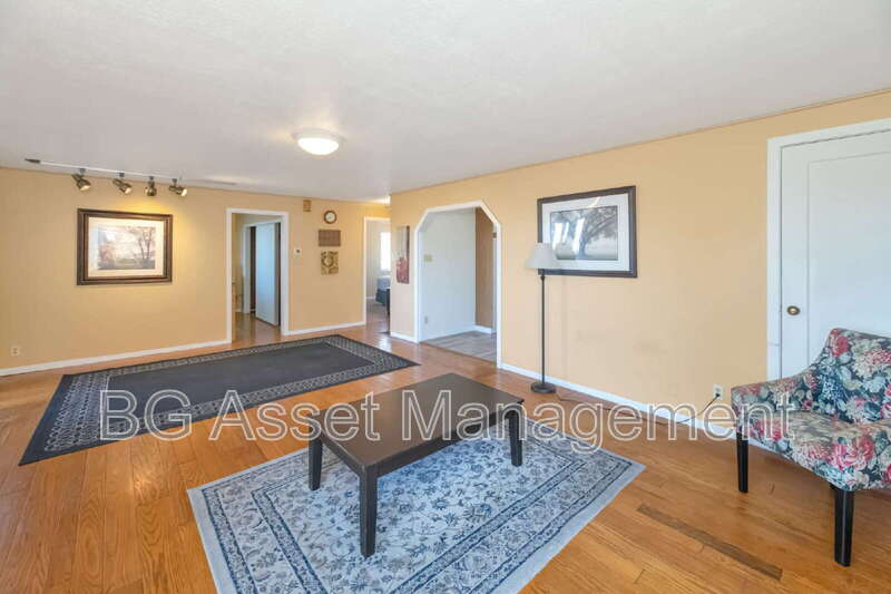 6606 Aqua Vista Ct – photo 5