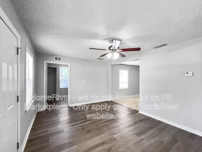 3110 W Hartnett Ave – photo 5
