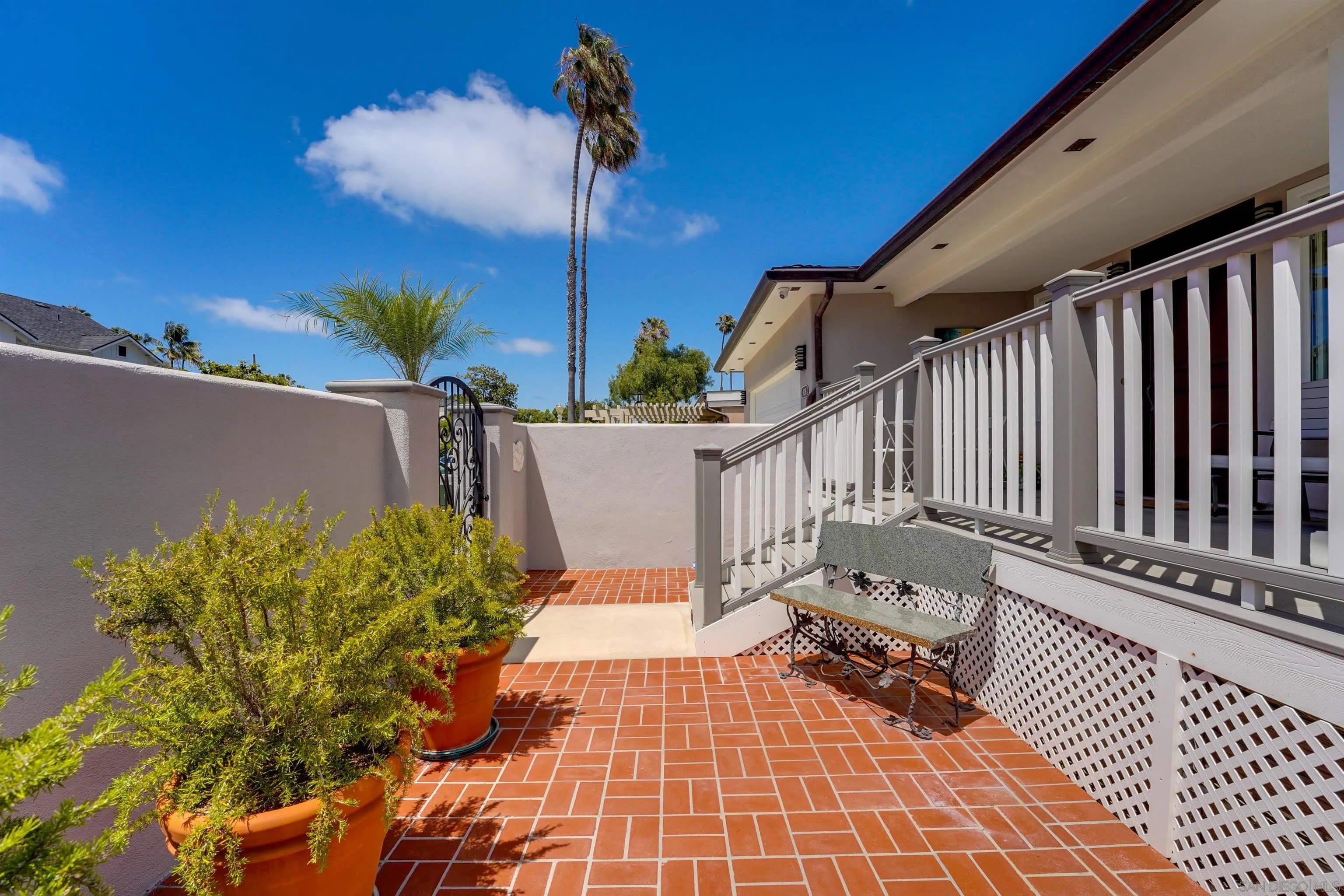 8139 Paseo Del Ocaso – photo 3