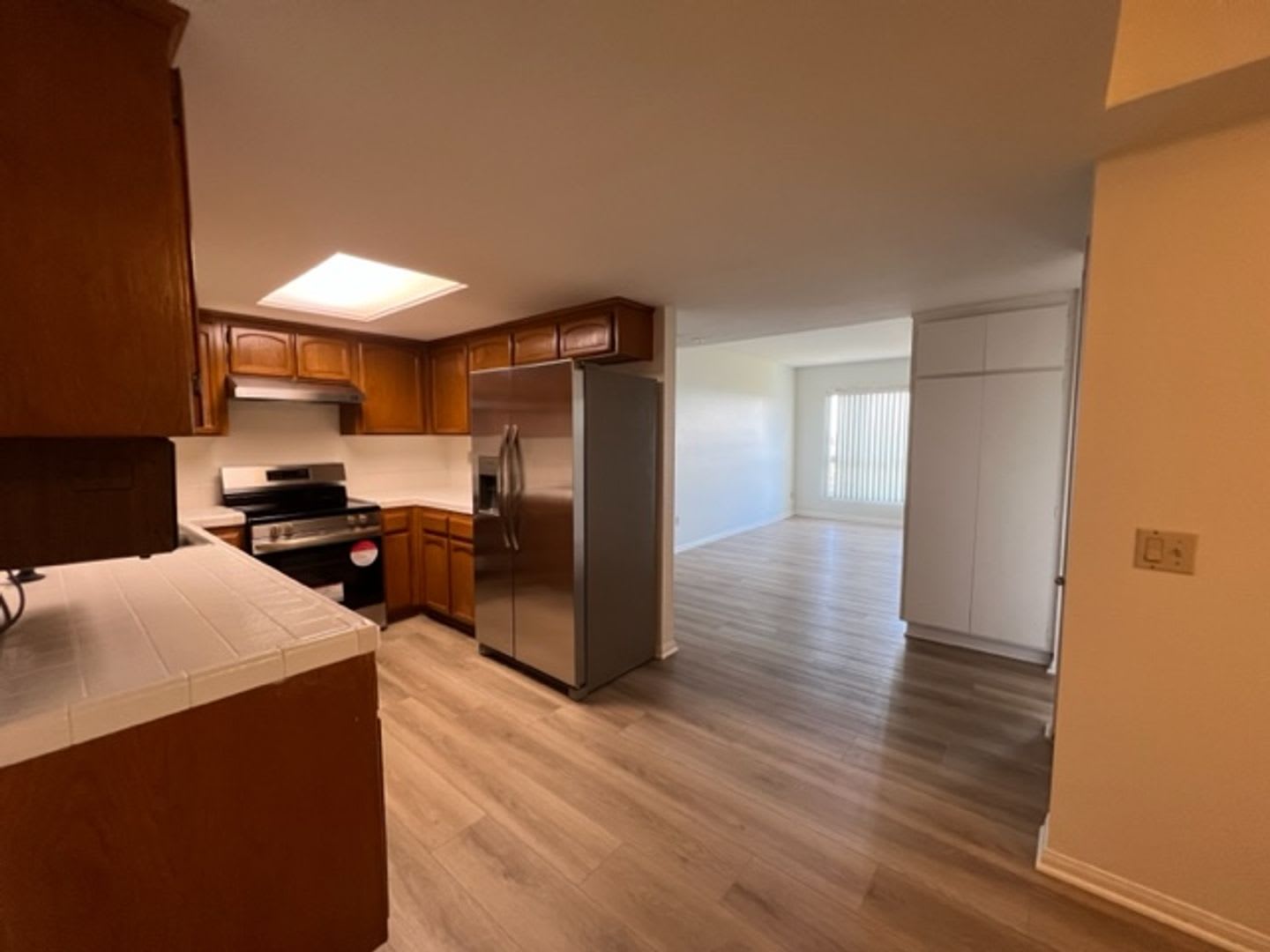 Must See! Two bedroom two bathroom condo in Banker's Hill! – photo 2