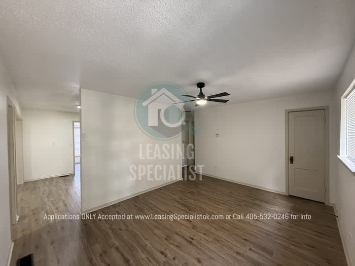 341 Southeast 67th Street – photo 4