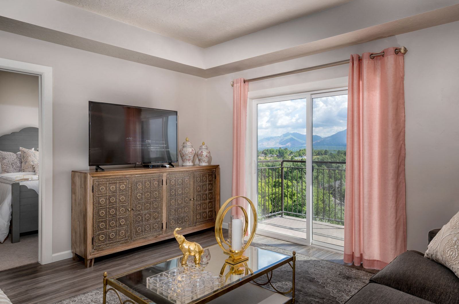 The Ridge Apartments – photo 3