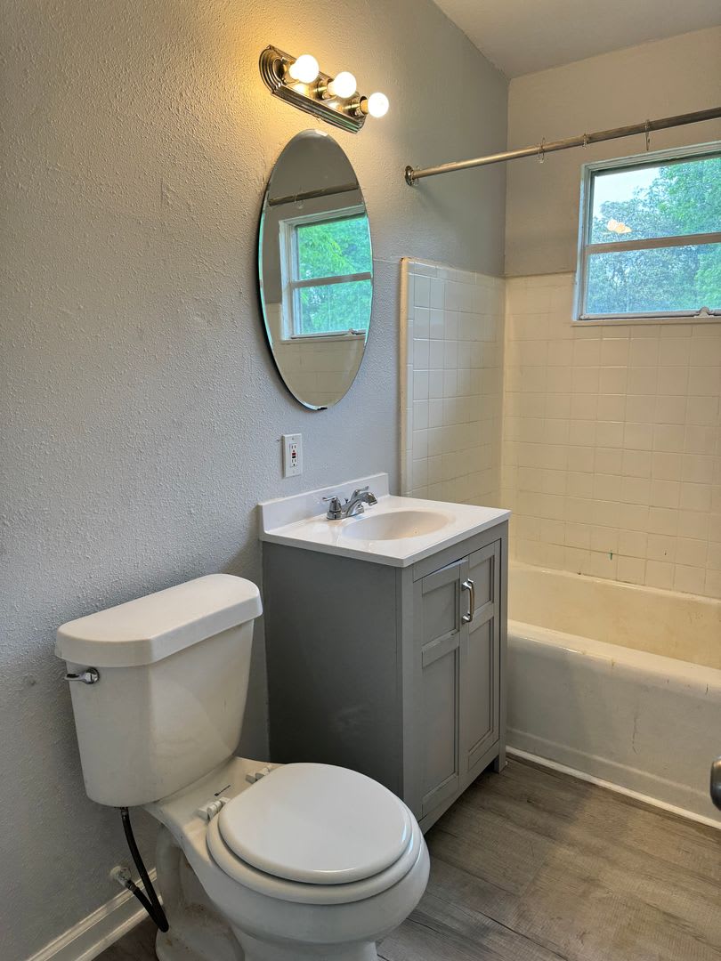 Spacious Open 3 Bedroom Home – photo 4