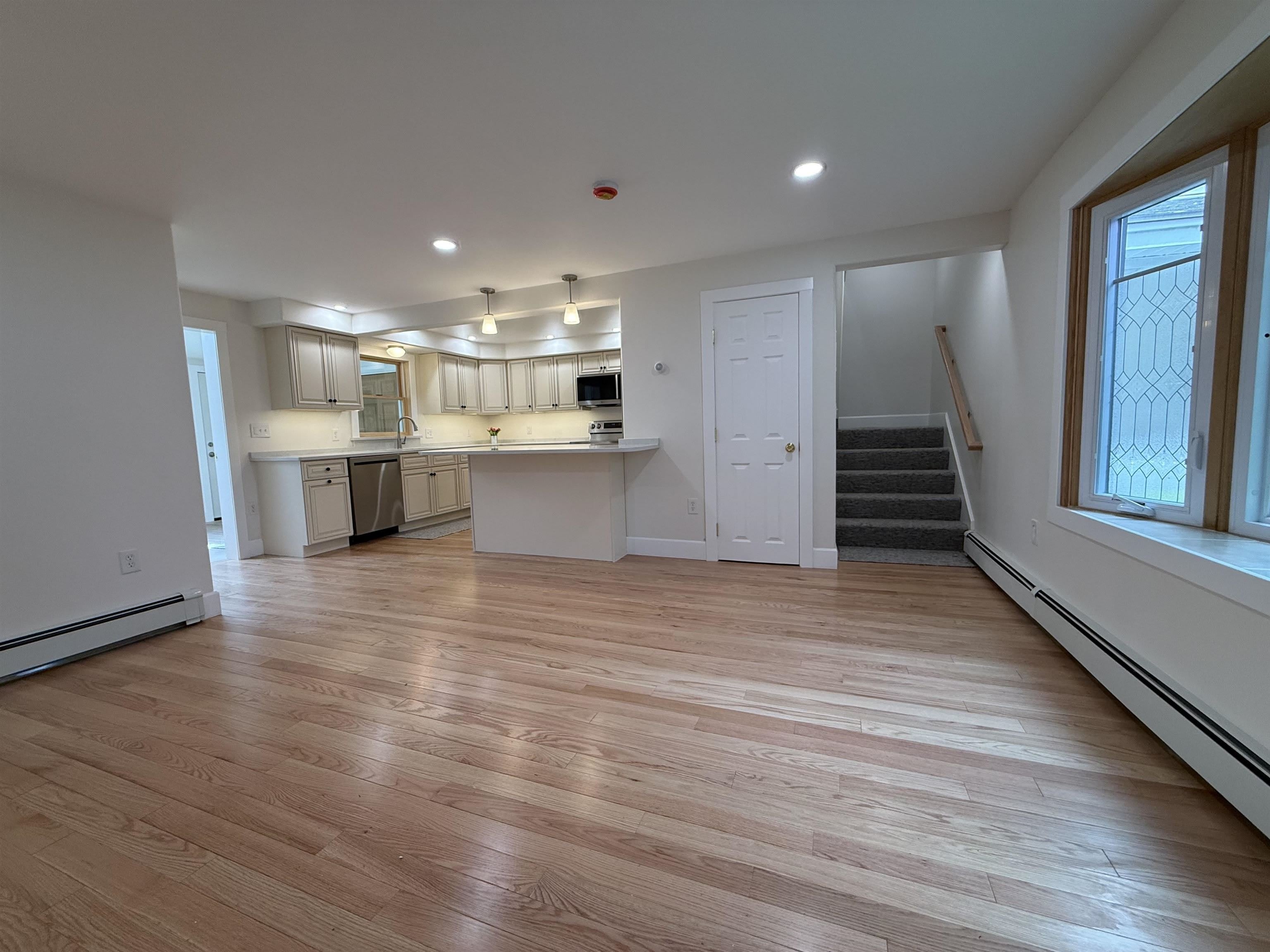 6 Griffin Avenue – photo 4