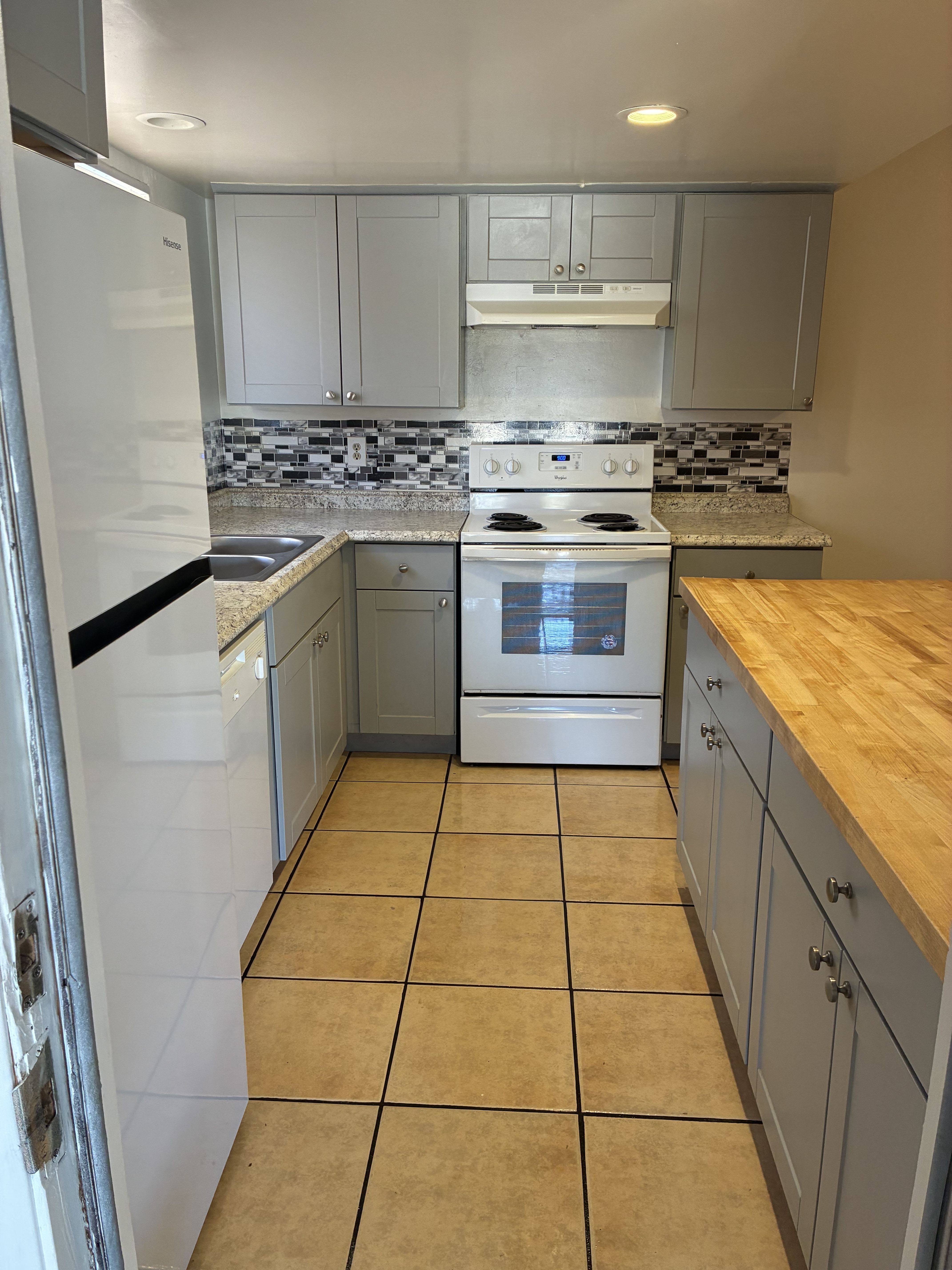 6516 Mohawk Street Unit C – photo 2