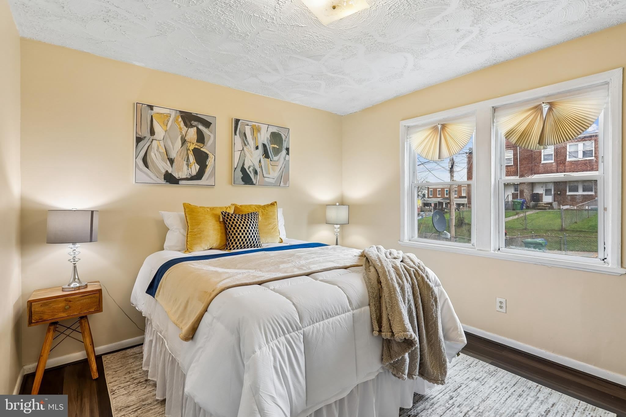 147 DENISON Street – photo 1