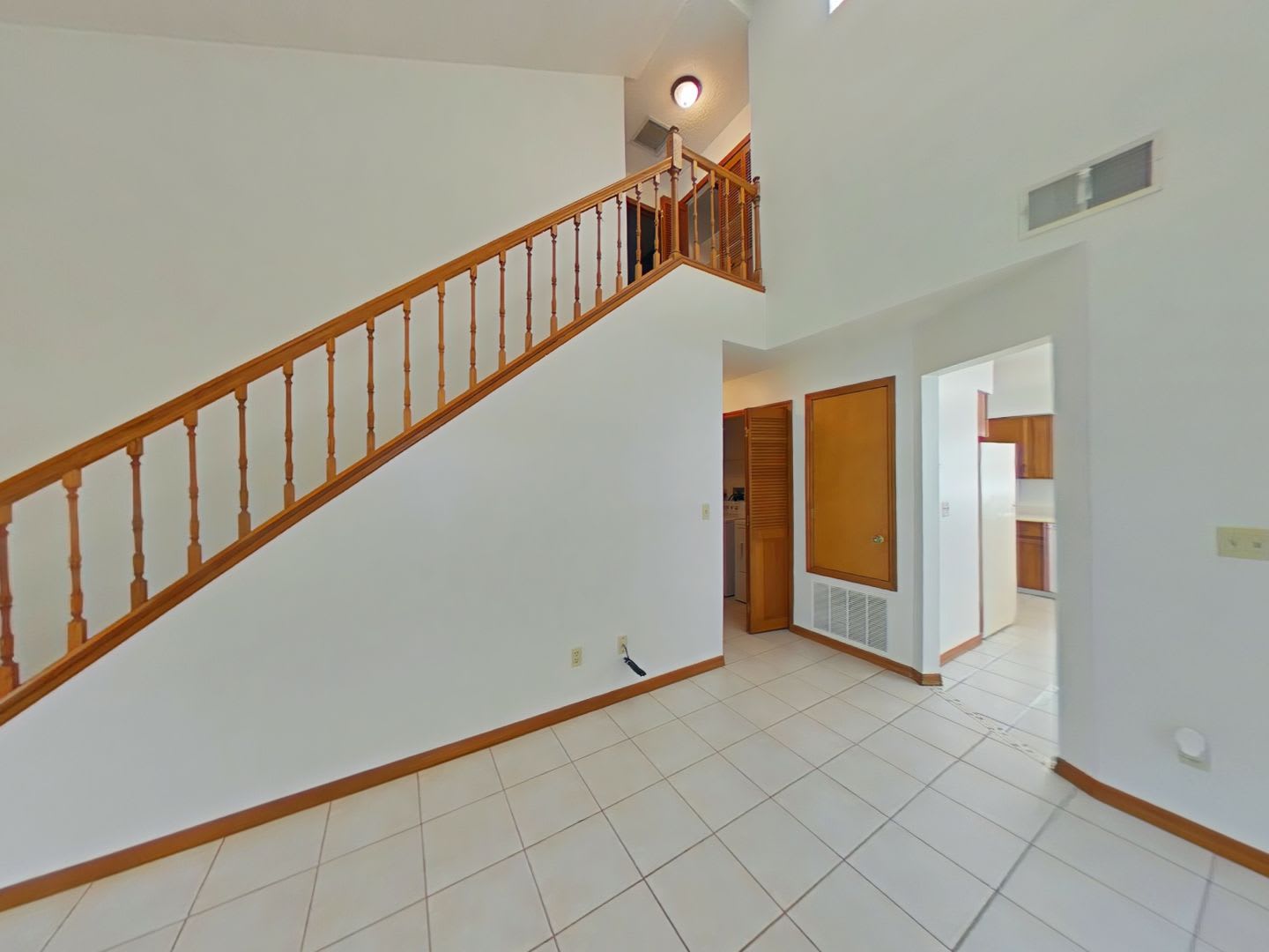 Corner Lot Townhome For Rent in The Willows, a peaceful 55+ community in the heart of Clermont! – photo 4