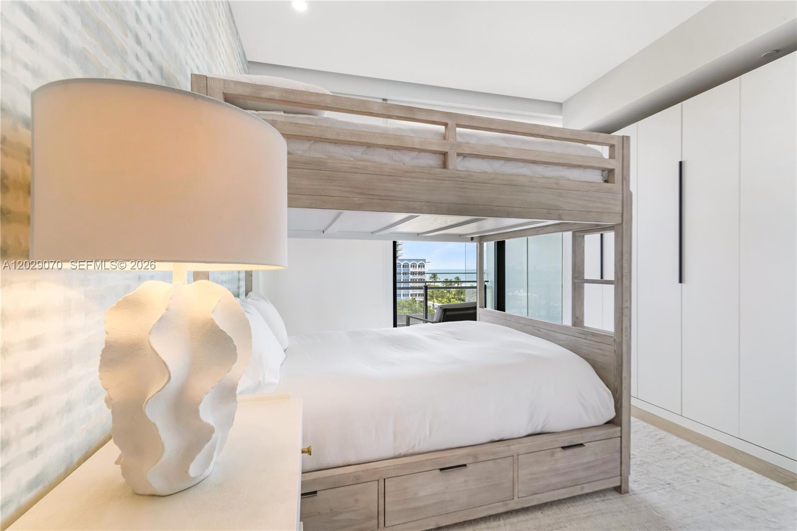 8701 Collins Avenue – photo 2
