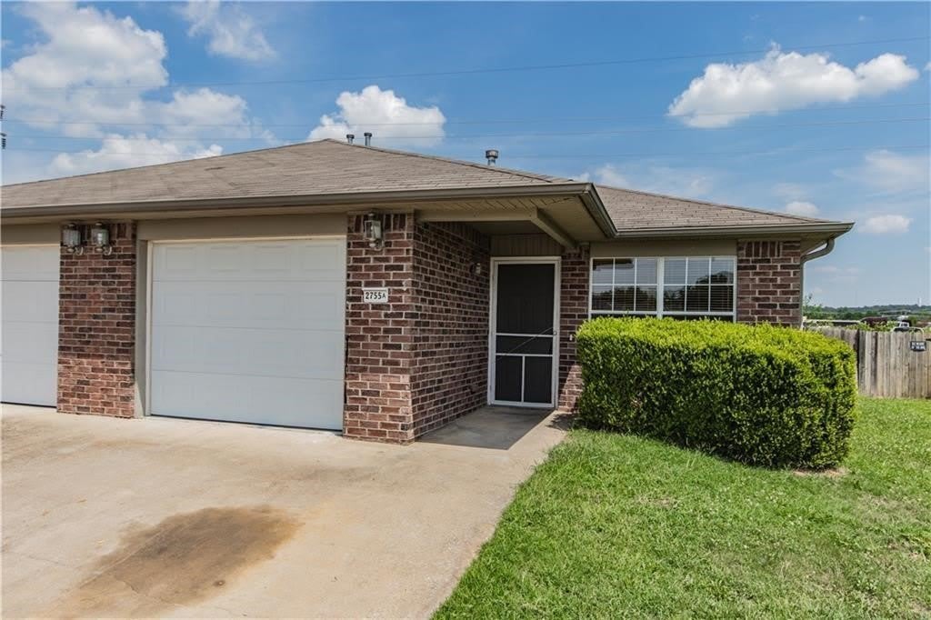 2755 Carondolet Street – photo 1