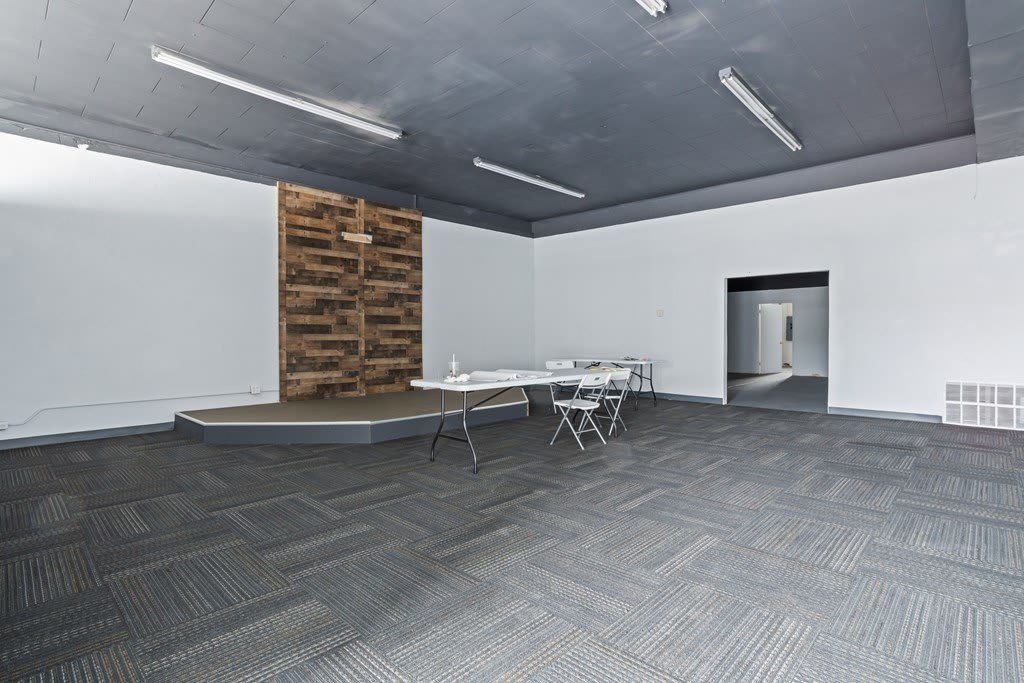 105 W Broadway – photo 4