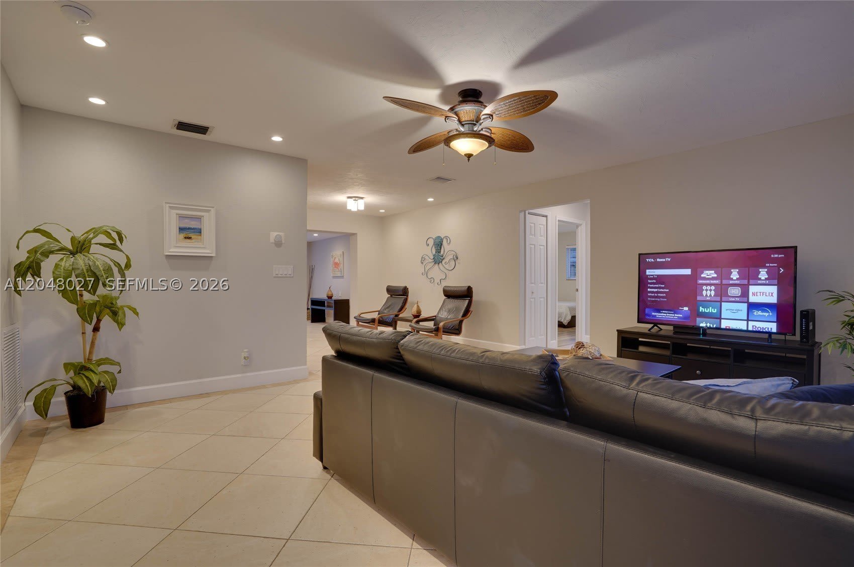 1660 Ne 26Th Ave – photo 2
