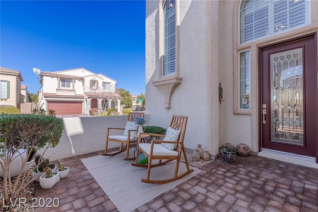 8253 Timely Treasures Avenue – photo 2