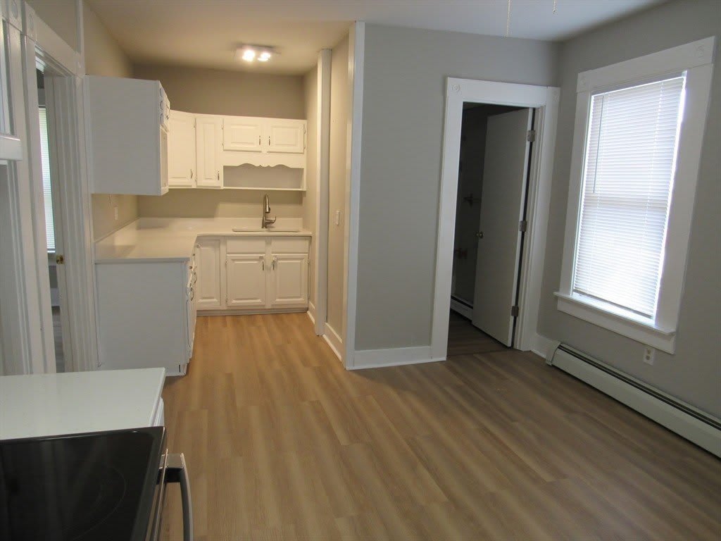 15 Robillard St – photo 4