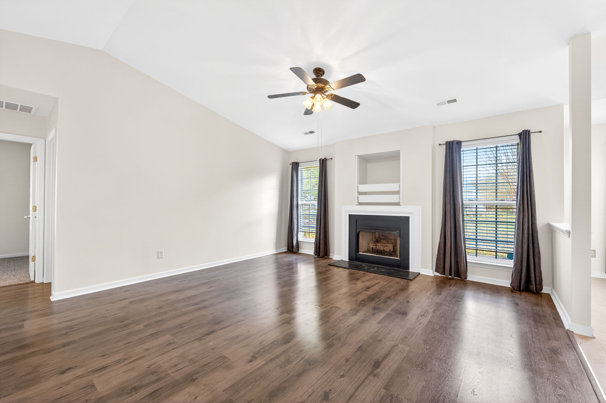 4352 Bubbling Brook Court – photo 3