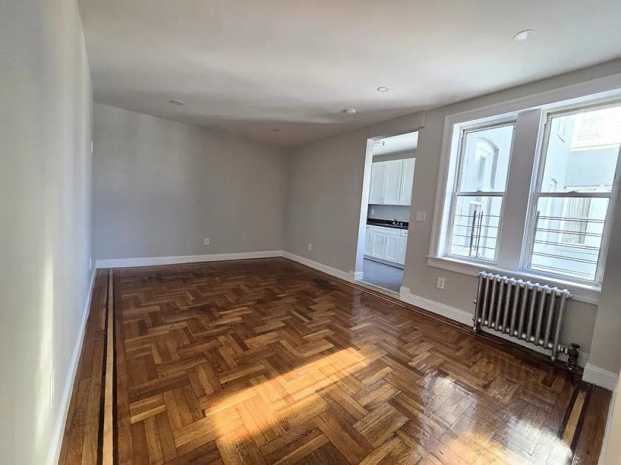 4400 Wickham Avenue – photo 3