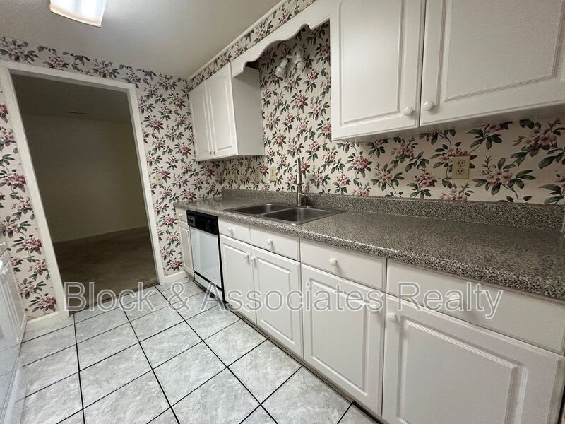 2962-C St Marks Road – photo 3