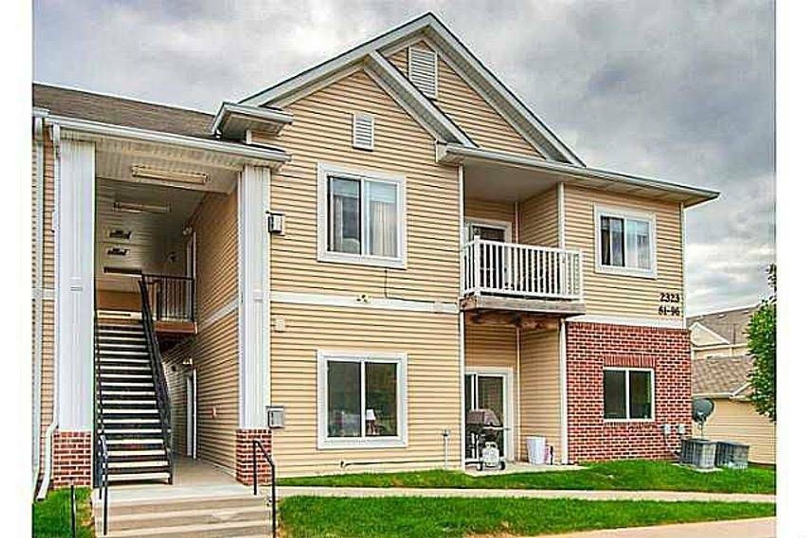 2323 E Porter 90 – photo 2