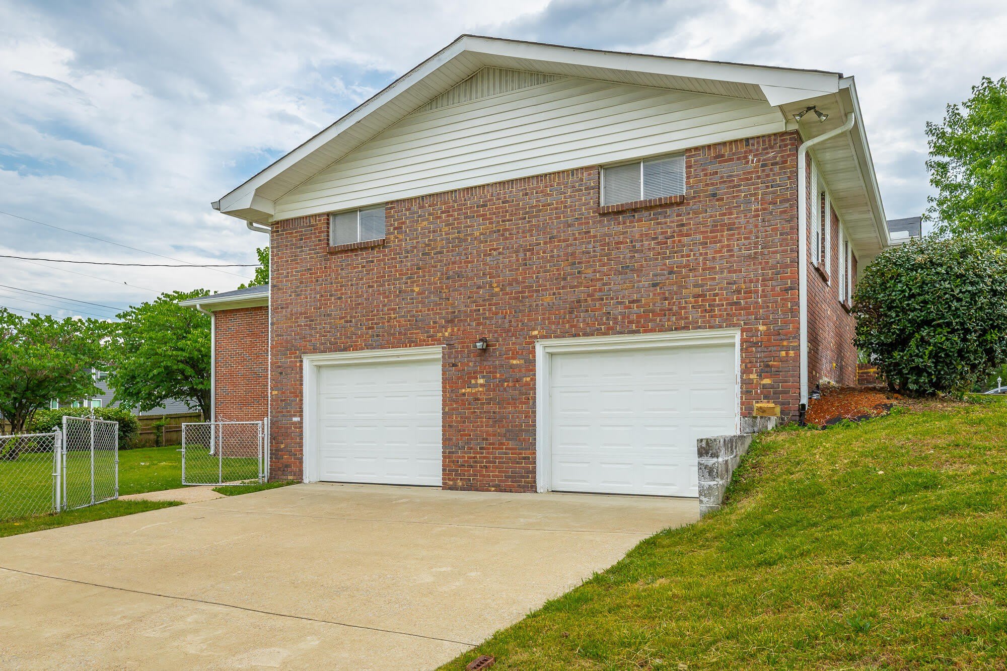 2520 Sharron Drive – photo 5