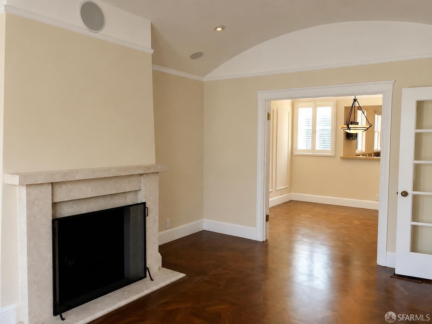 639 Bosworth Street – photo 5