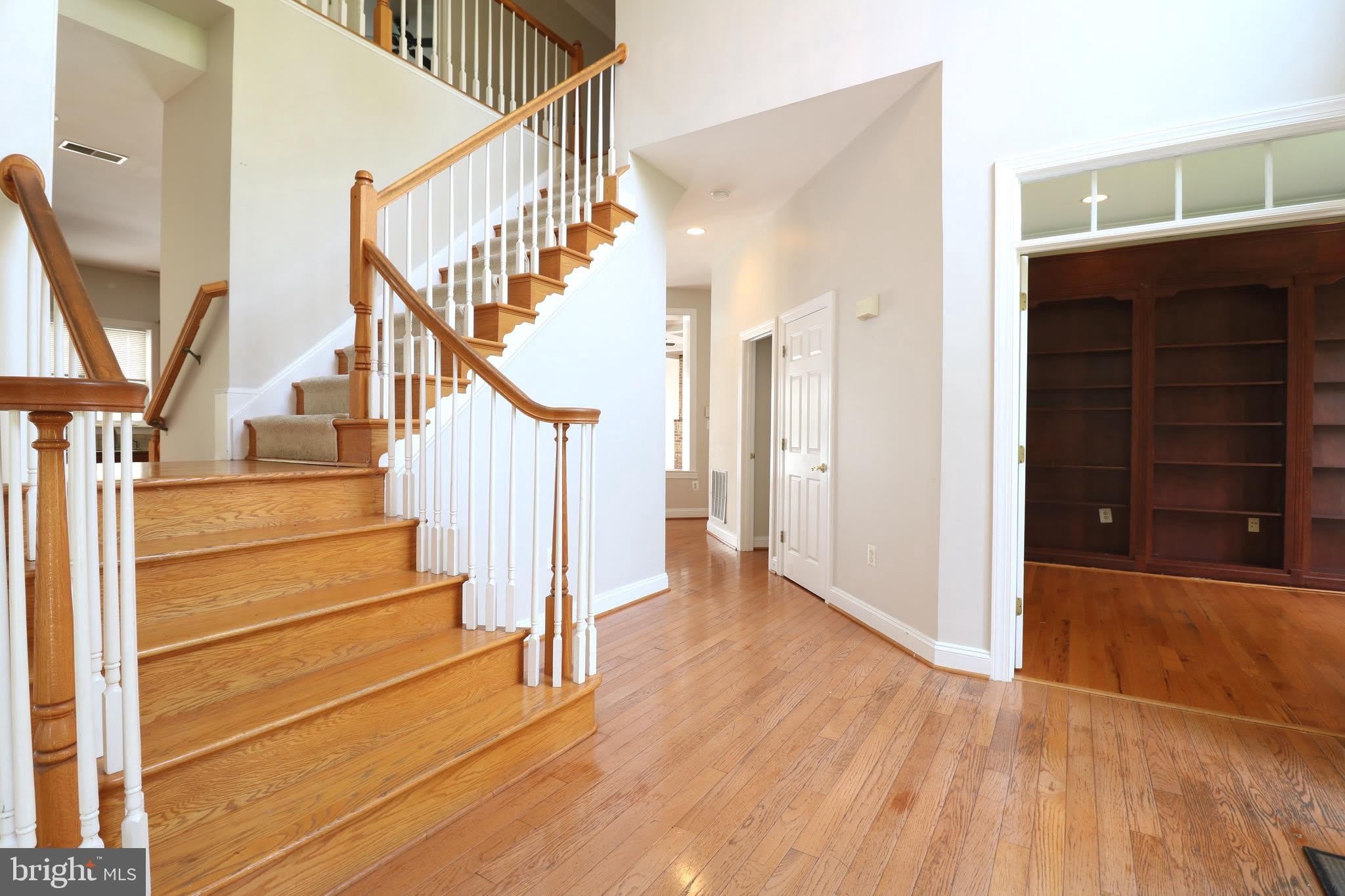 22078 VANTAGE POINTE Place – photo 3