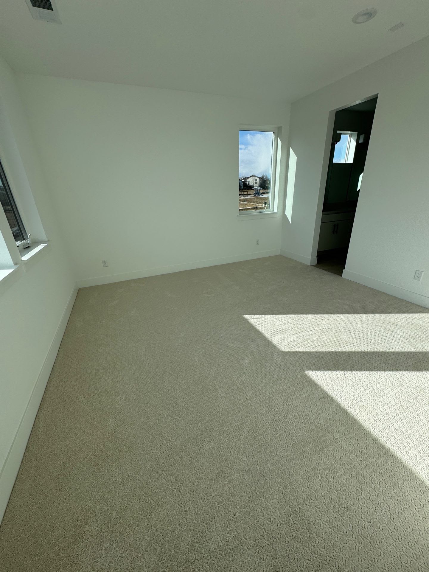 707 Saddle Drive – photo 3