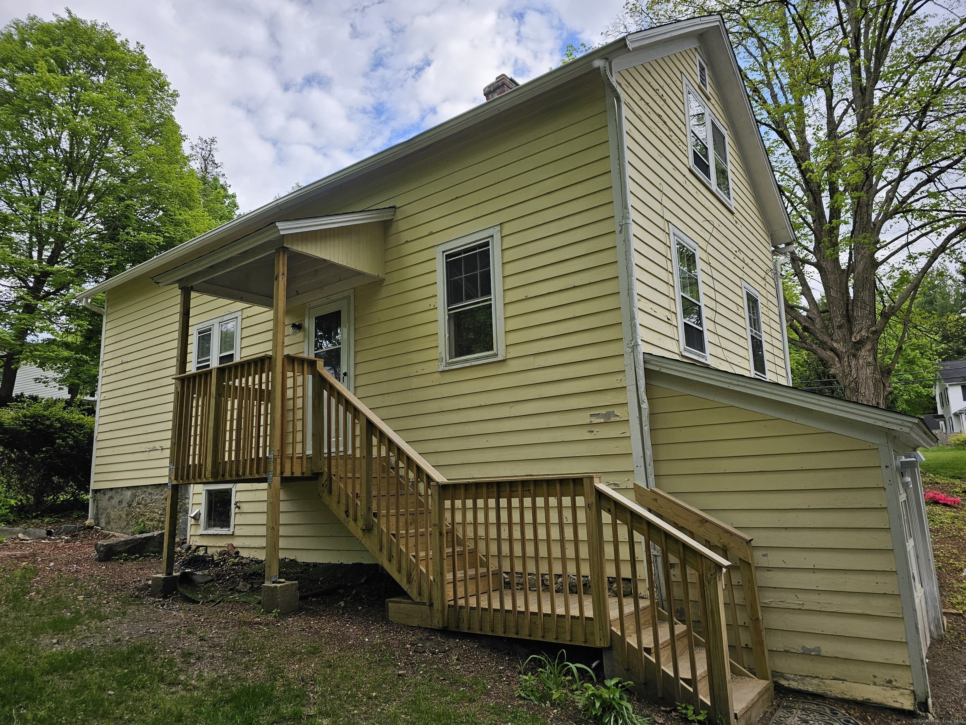 17 Pleasant Street – photo 2