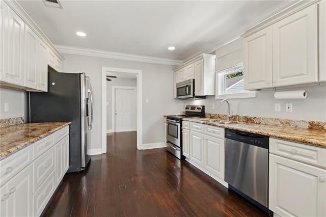 475 Lions Street – photo 5
