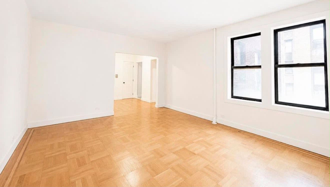 2925 Matthews Ave # 7654 – photo 4